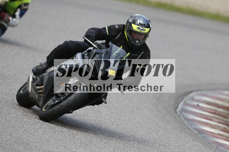 /24 08.06.2025 TZ Motorsport ADR/Gruppe gelb/16